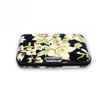 Load image into Gallery viewer, Aluminum Metal Case Waterproof Card Holder RFID Metallic